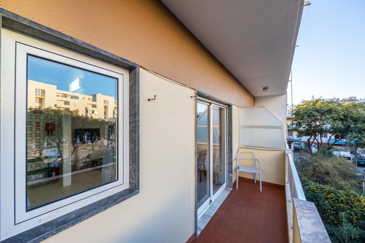 Casa De Pardal Apartment Quarteira Ngoại thất bức ảnh